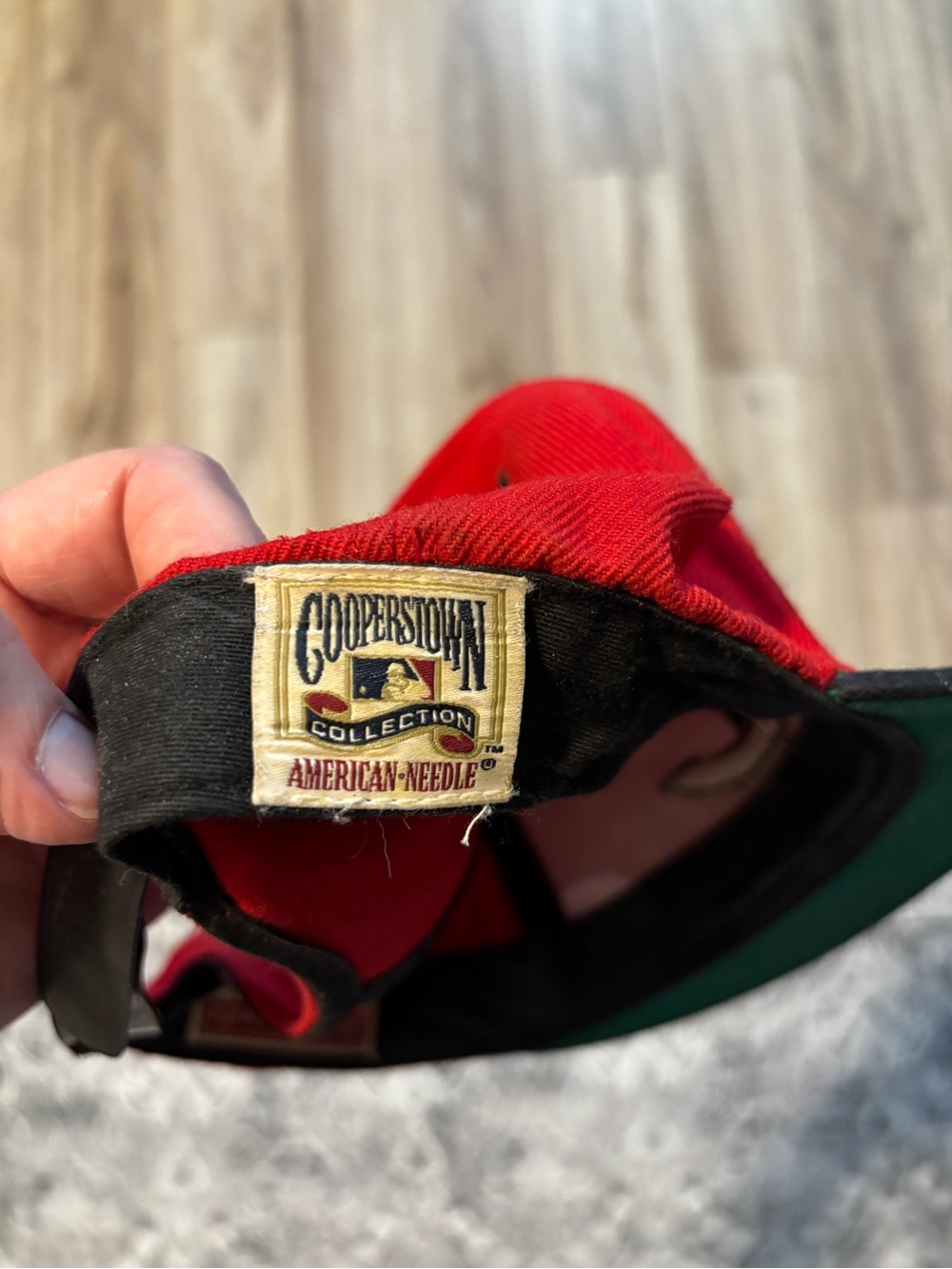 SnapBack Cincinnati Reds Cooperstown Collection Hat - Picture 4 of 4